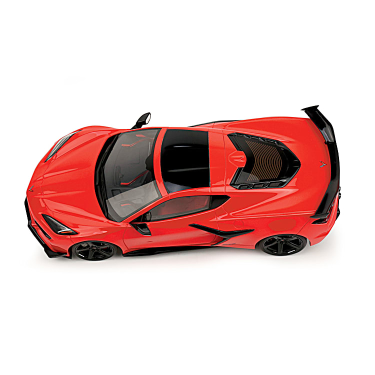 1:18-Scale 2023 Chevrolet Corvette Z06 Sculpture