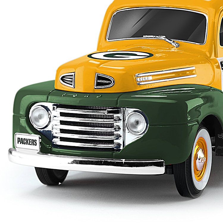 Green And Yellow Green Bay Packers Ford Pickup Sculpture Featuring A  Chrome-Look Trim And Truck