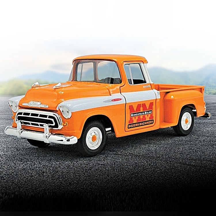 1:25-Scale Minneapolis-Moline 1957 Chevrolet 3100 Stepside