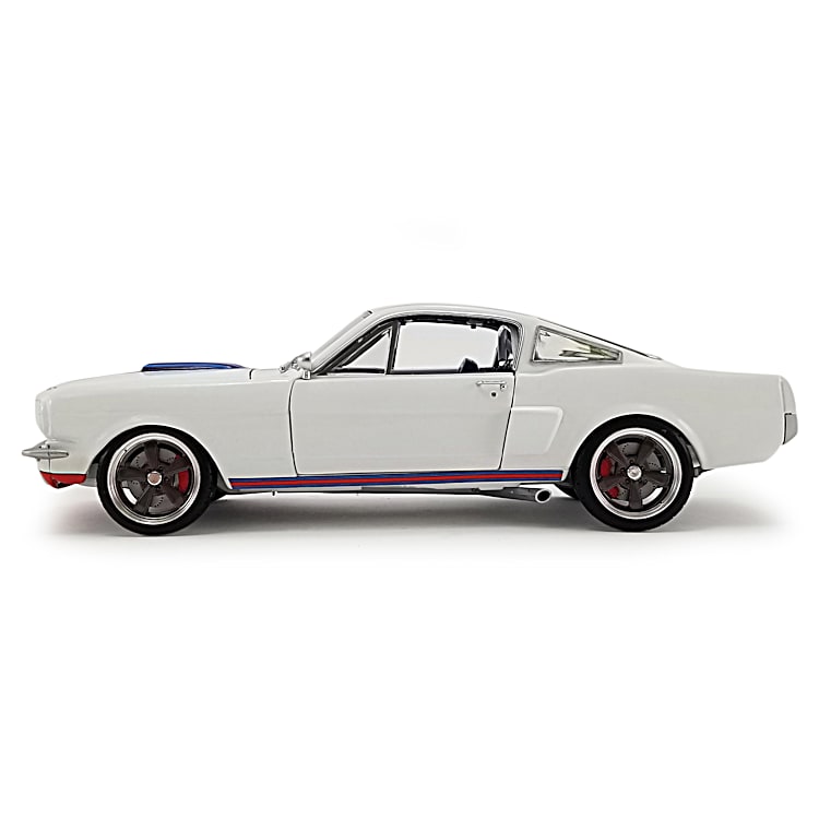 Shelby gt350 diecast outlet model