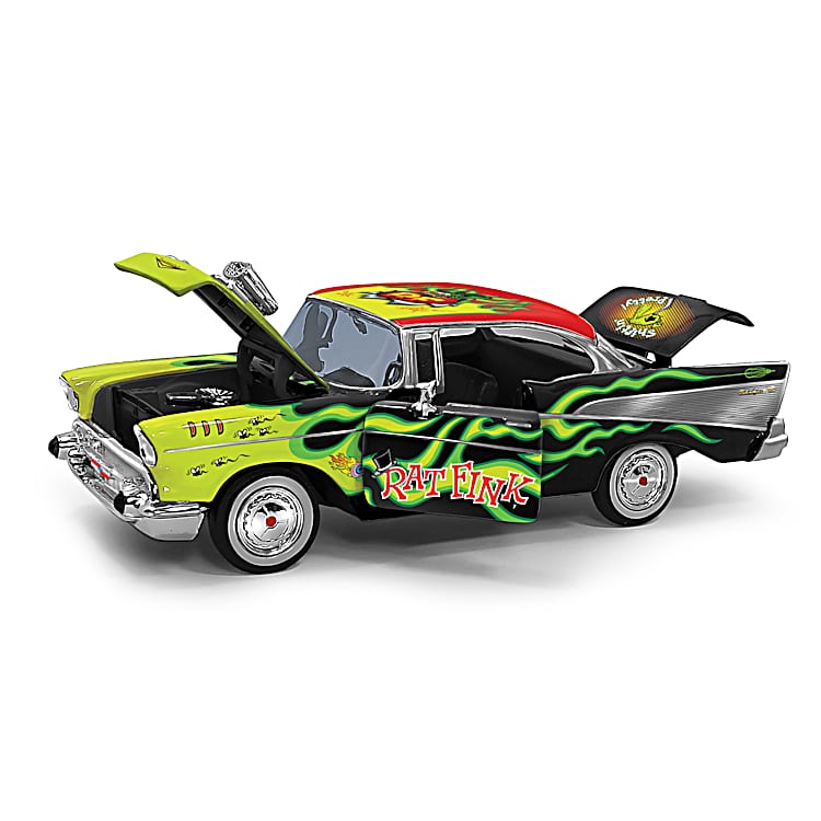 Ed Roth Rat Fink フィギュア ミニカー セット Ed Big Daddy Roth Rat Fink 1:24-Scale 1957 Bel Air Diecast Car