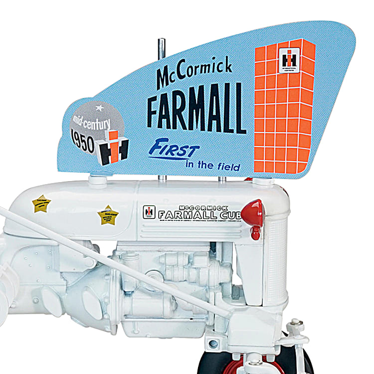 1:16-Scale Farmall Demonstrator Cub Diecast Tractor