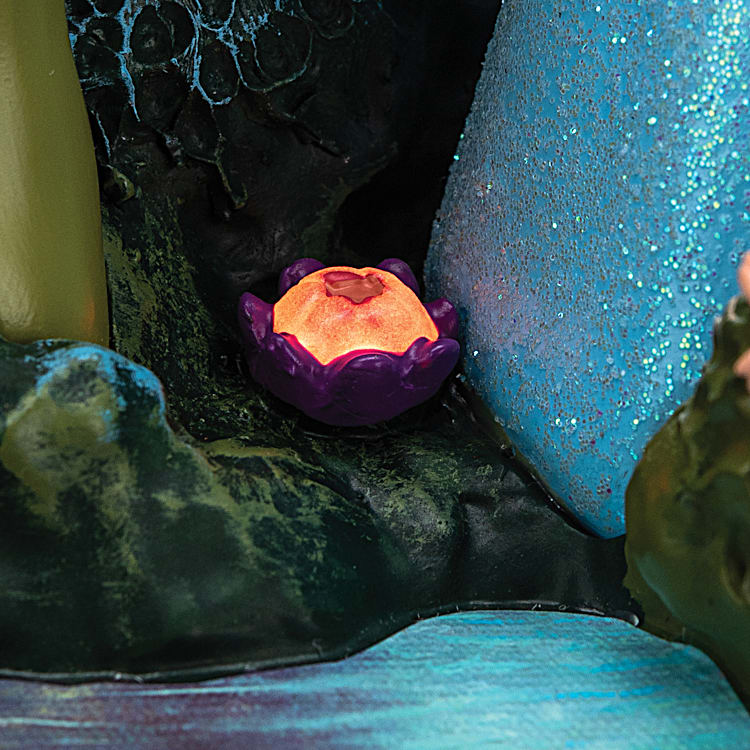 Disney The Princess And The Frog Glow-In-The-Dark Sculpture With