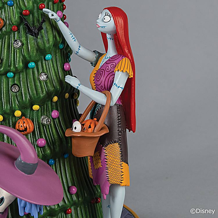 Disney Tim Burtons The Nightmare Before Christmas Illuminated
