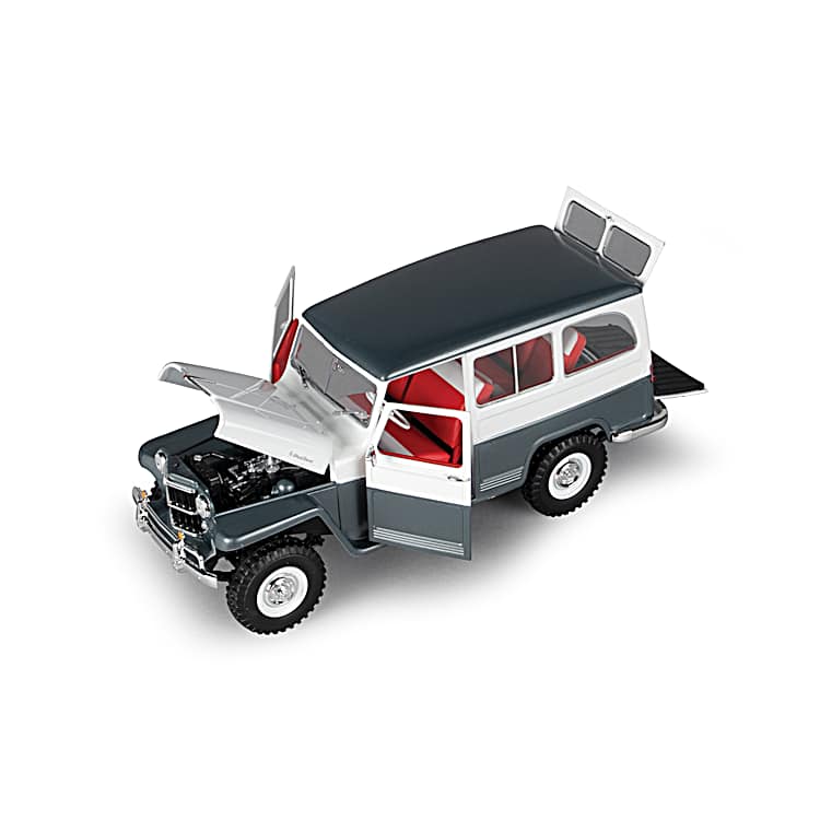 1955 Willys Jeep Station Wagon 1:18-Scale Diecast Car With A Steel