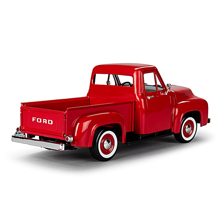 Ford Pickup (1953) 1:18 ダイキャストメタル　ミニカー Ford Pickup (1953) 1:18 ダイキャストメタル ミニカー Road
