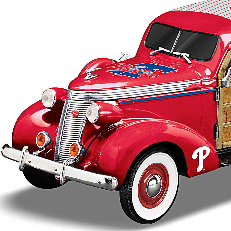 Cruising To Victory Philadelphia Phillies Woody Wagon Sculpture