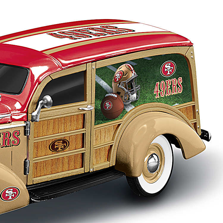 San Francisco 49ers 1:18-Scale NFL Woody Wagon Sculpture Adorned