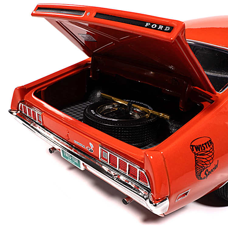 1970 Ford Torino Cobra Twister 1:18-Scale Diecast Car With A