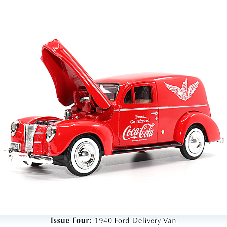 On The Road With COCA COLA 1 24 Scale Diecast And Accessory Collection