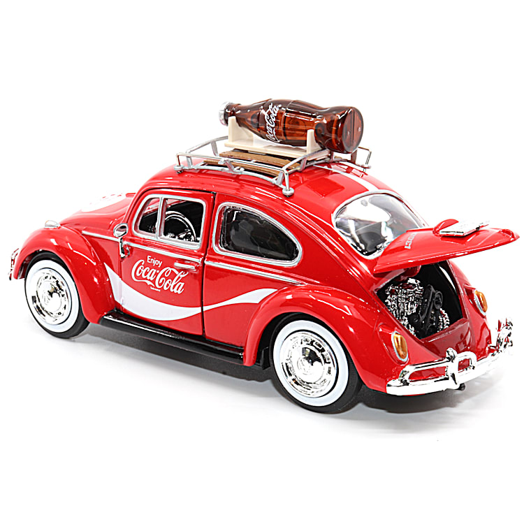 On The Road With COCA COLA 1 24 Scale Diecast And Accessory Collection