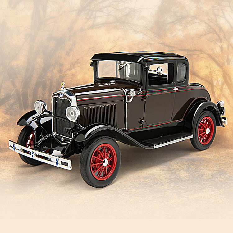 Ford Caravan 1:18-Scale Diecast Car Collection Featuring