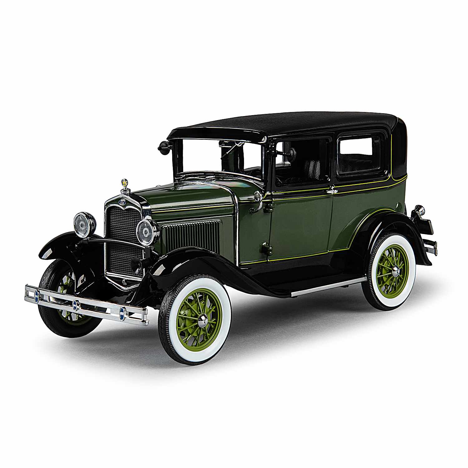 1931 Ford Model A Deluxe Tudor 1:18-Scale Diecast Car Featuring A