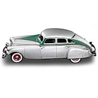 1:18-Scale 1933 Pierce-Arrow Silver Arrow Diecast Car