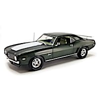 1:18-Scale Dick Harrell 1969 COPO Camaro Diecast Car