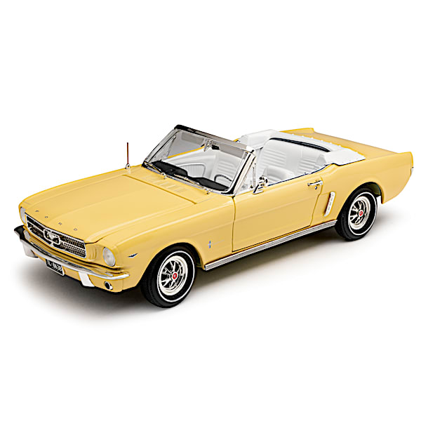 1964.5 Ford Mustang Convertible 1:18-Scale Diecast Car Featuring A