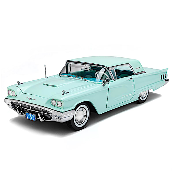 1 18 Scale 1960 Ford Thunderbird Hardtop Diecast Car