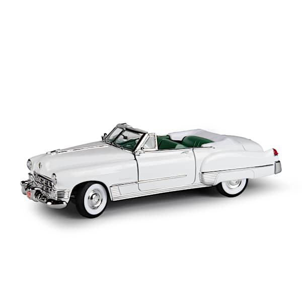 1949 Cadillac Coupe DeVille 1:18-Scale Diecast Car Featuring A